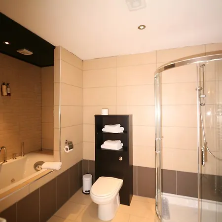 Hotel The M Hotel 4*